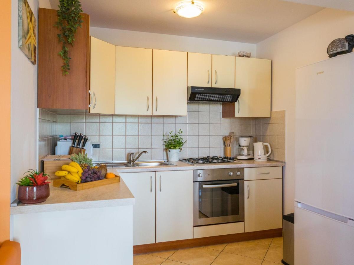 Apartment Cancar-1 By Interhome Пореч Екстериор снимка