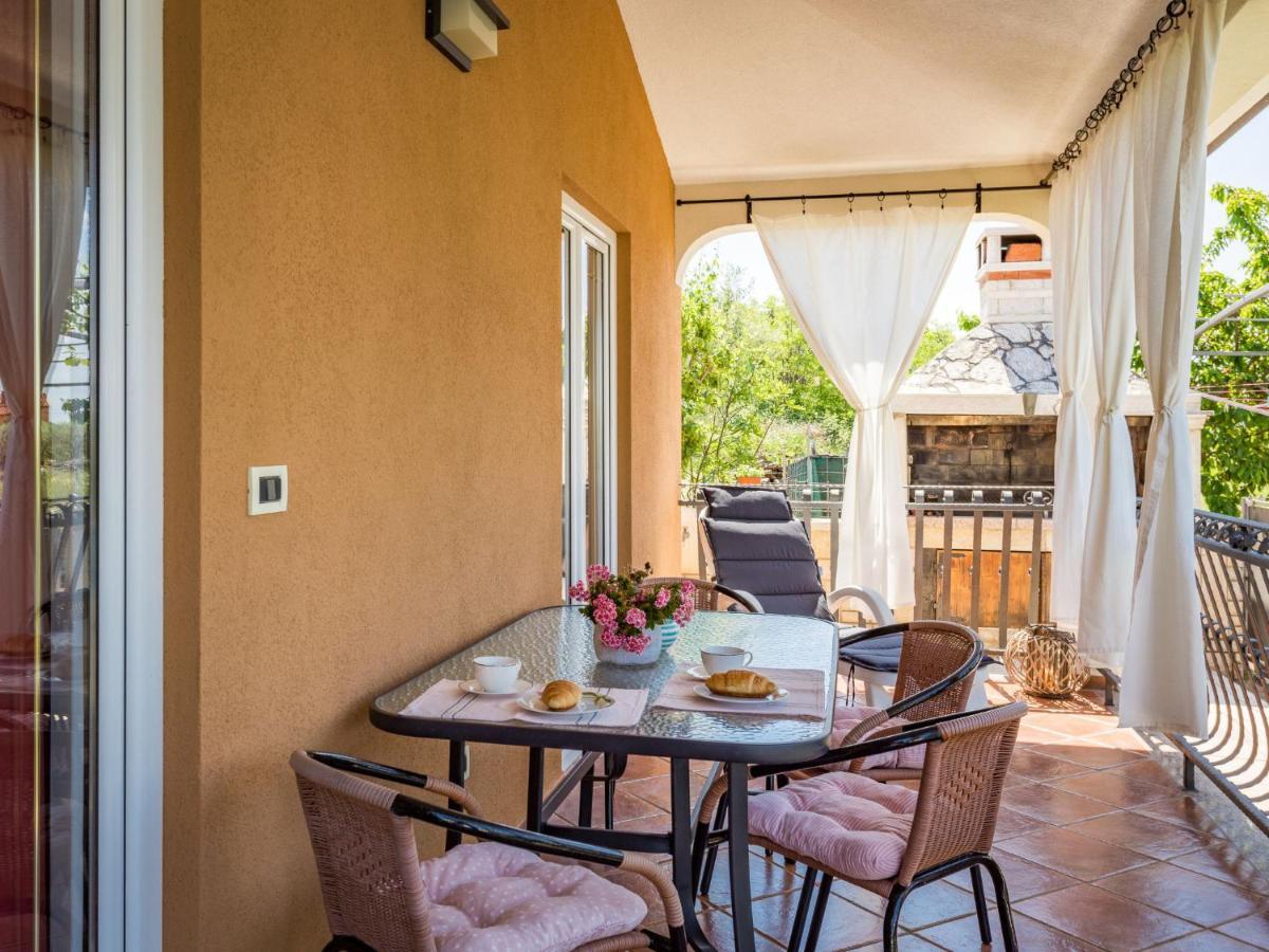 Apartment Cancar-1 By Interhome Пореч Екстериор снимка